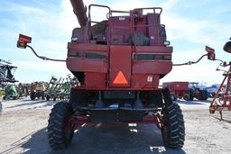 Case-IH 2388 2wd combine