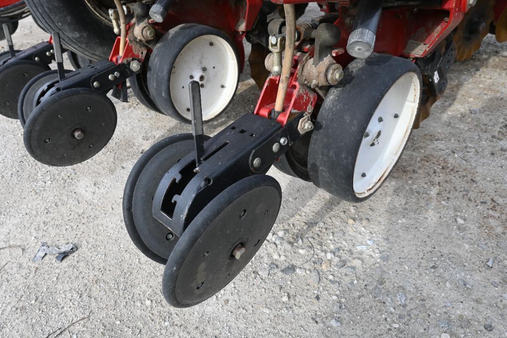 White 6200 12 row 30" planter