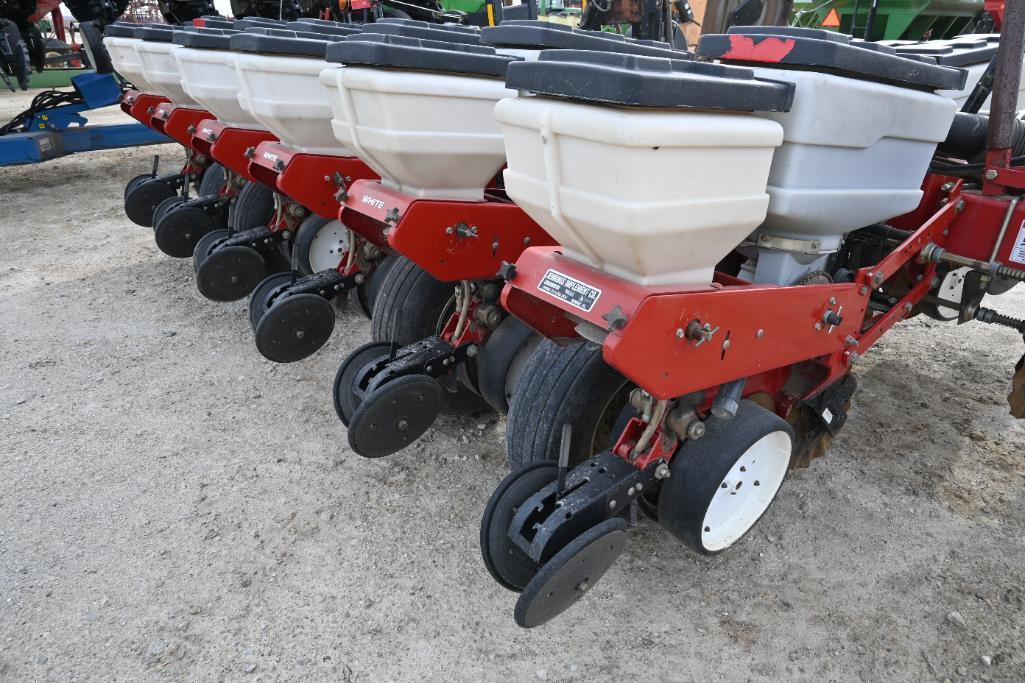 White 6200 12 row 30" planter