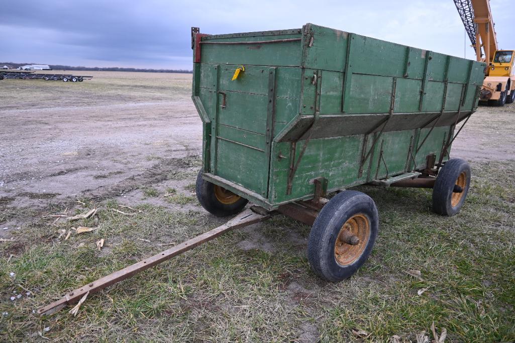 Wooden flare box wagon on JD running gear