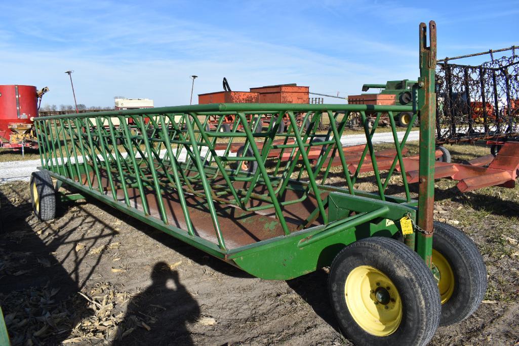 Stoltzfus 20' feed wagon