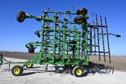 2003 John Deere 2200 60' field cultivator