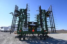 2003 John Deere 2200 60' field cultivator
