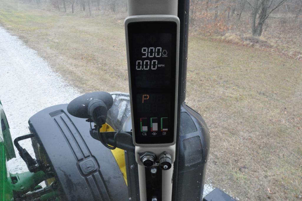 2012 John Deere 8335R MFWD tractor