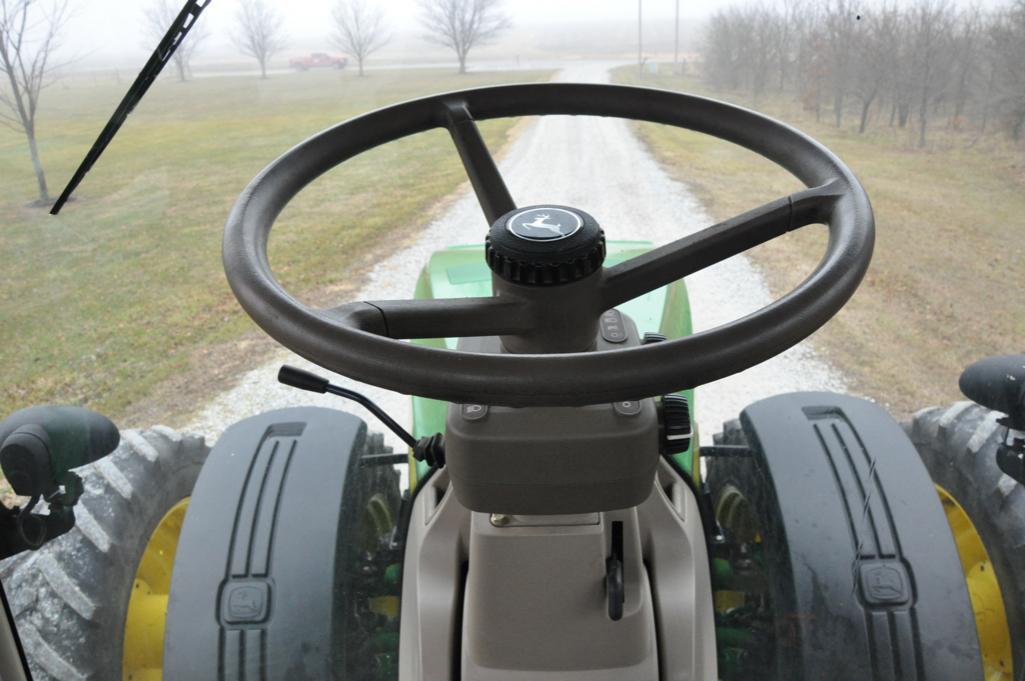 2012 John Deere 8335R MFWD tractor