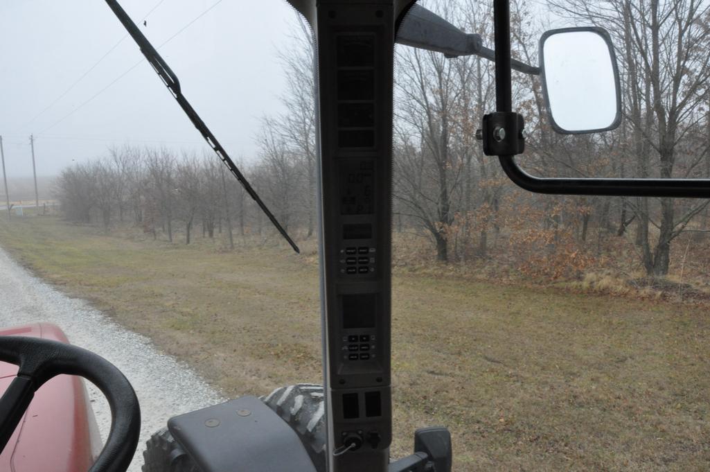 2002 Case-IH MX240 MFWD tractor
