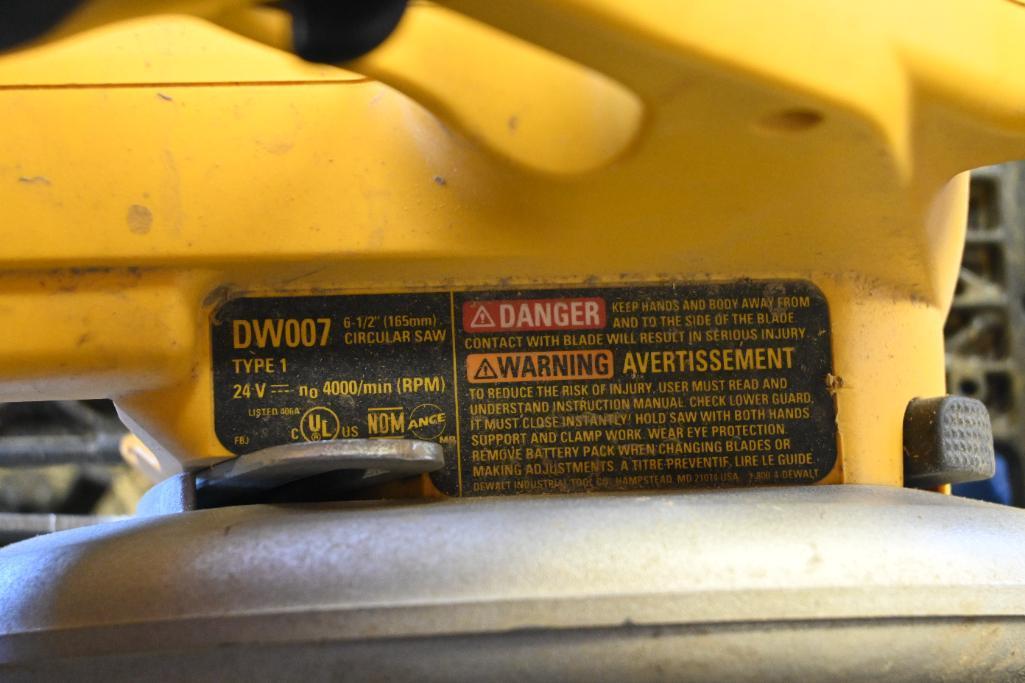 Dewalt cordless saw