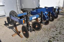 Blu-Jet SubTiller II 5-shank 3-pt. in-line ripper