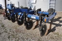 Blu-Jet SubTiller II 5-shank 3-pt. in-line ripper