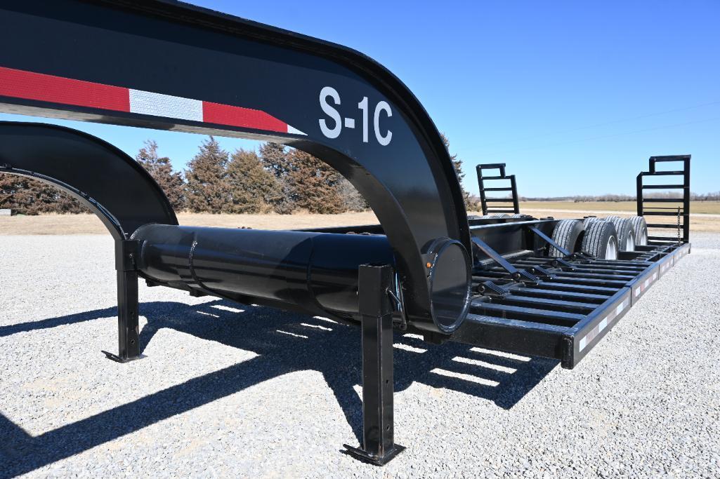 Shop built 34' combine trailer