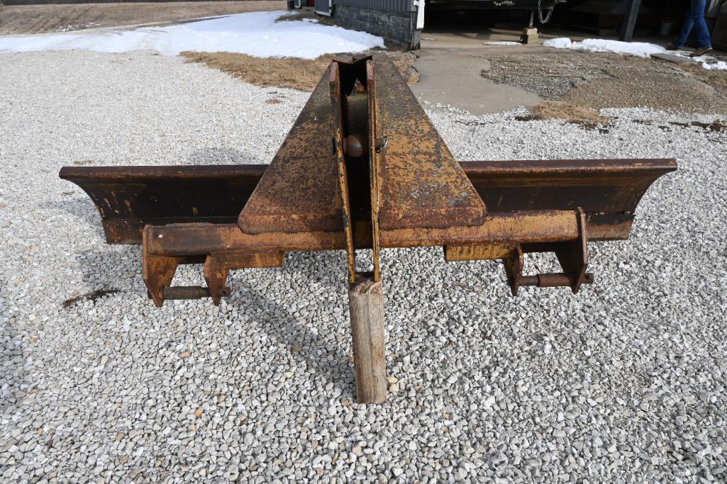 Kewanee 3-pt. 8' blade