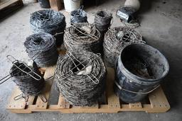 Large quantity of barb wire
