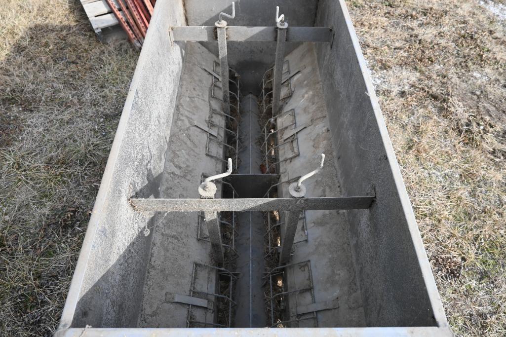 Smidley SS hog feeder