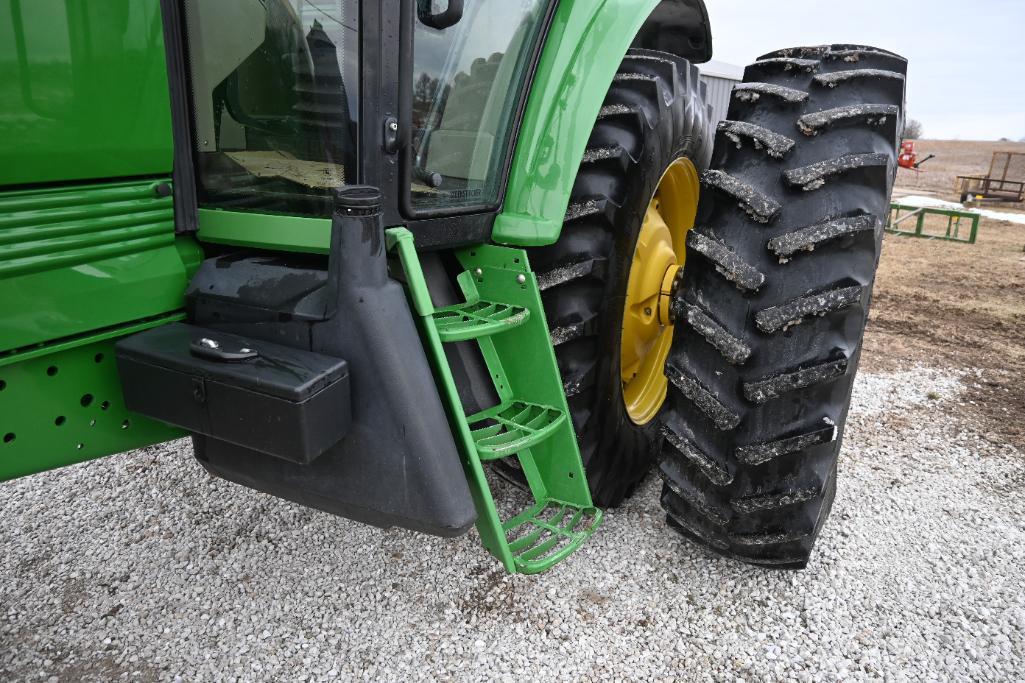 2003 John Deere 7220 2wd tractor