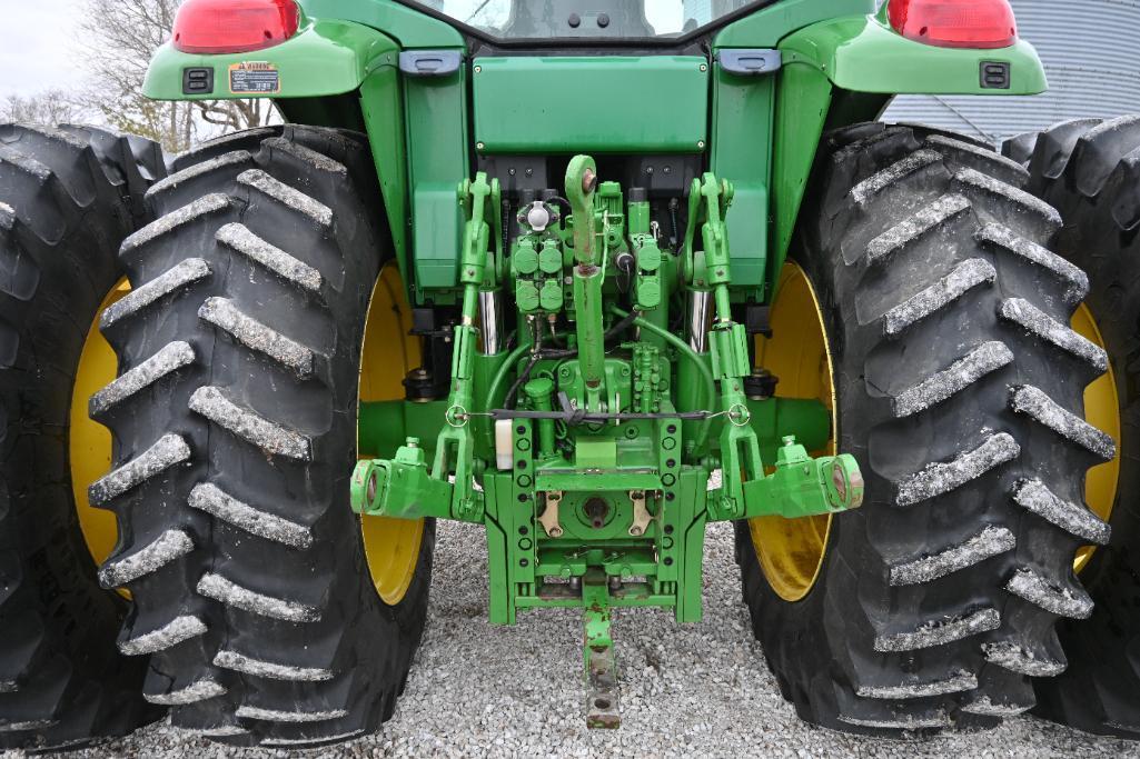 2003 John Deere 7220 2wd tractor
