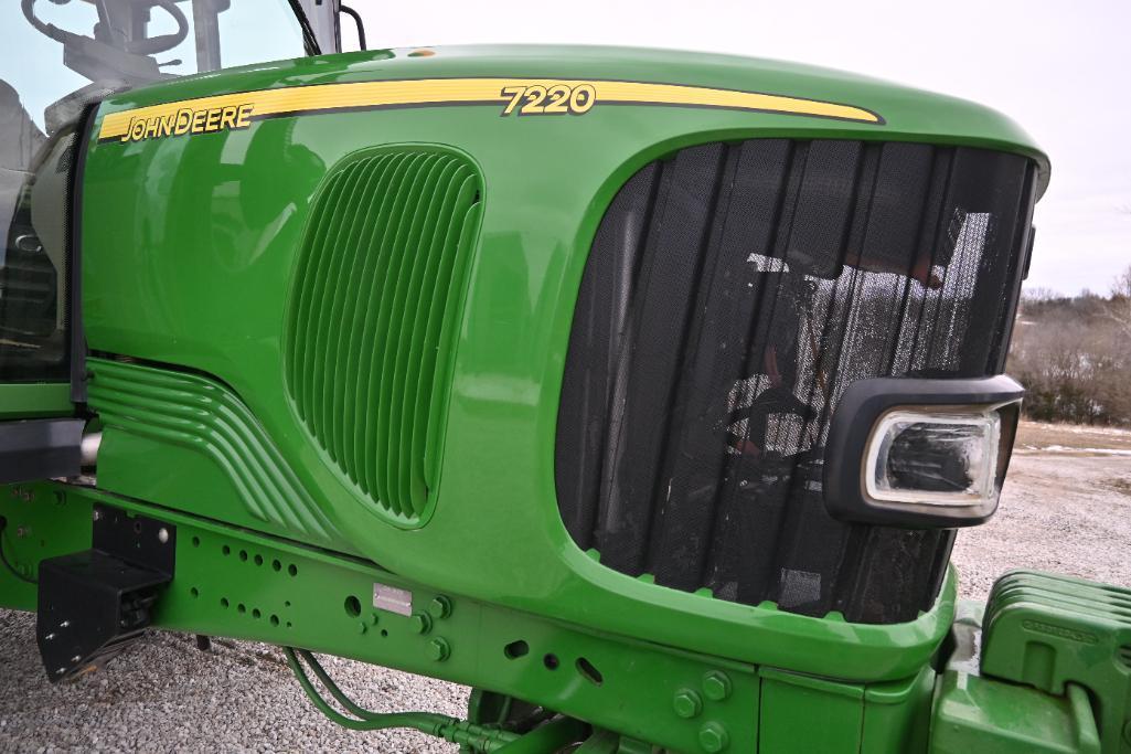 2003 John Deere 7220 2wd tractor