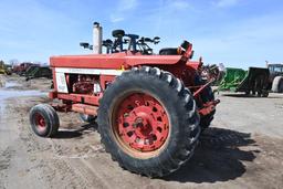 International 766 2wd tractor