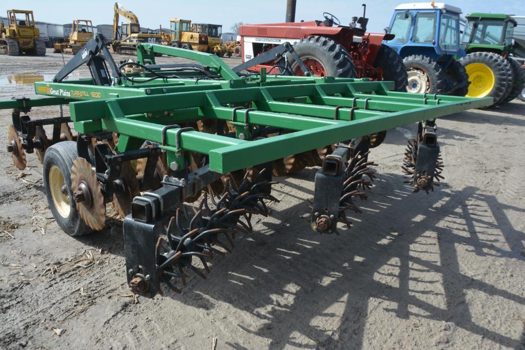 Great Plains 1200 Turbo TIll 12' vertical tillage tool