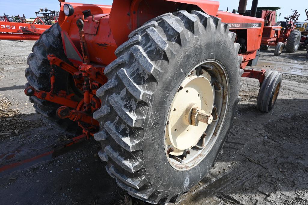 1973 Allis Chalmers 200 2wd tractor