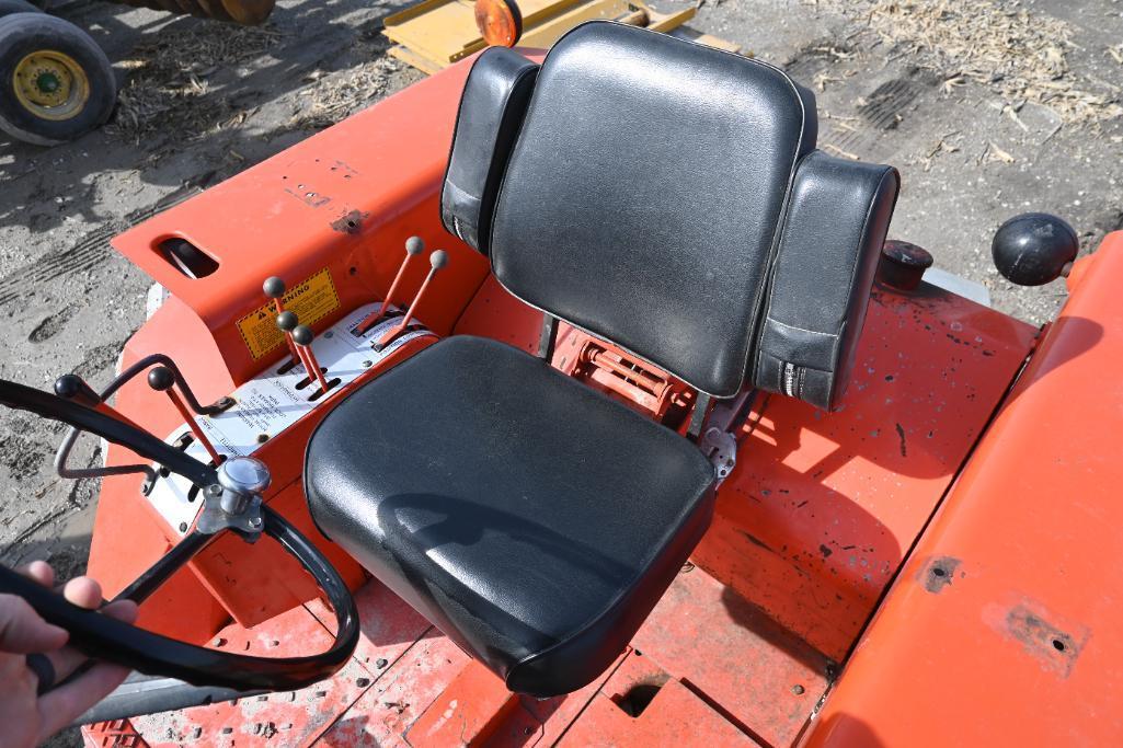 1973 Allis Chalmers 200 2wd tractor