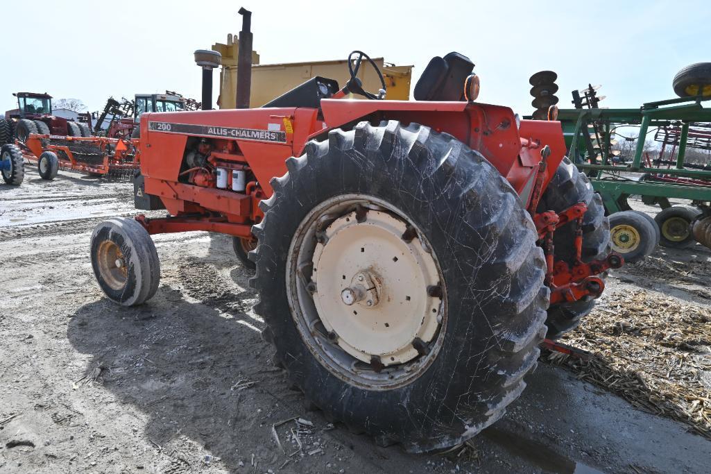 1973 Allis Chalmers 200 2wd tractor