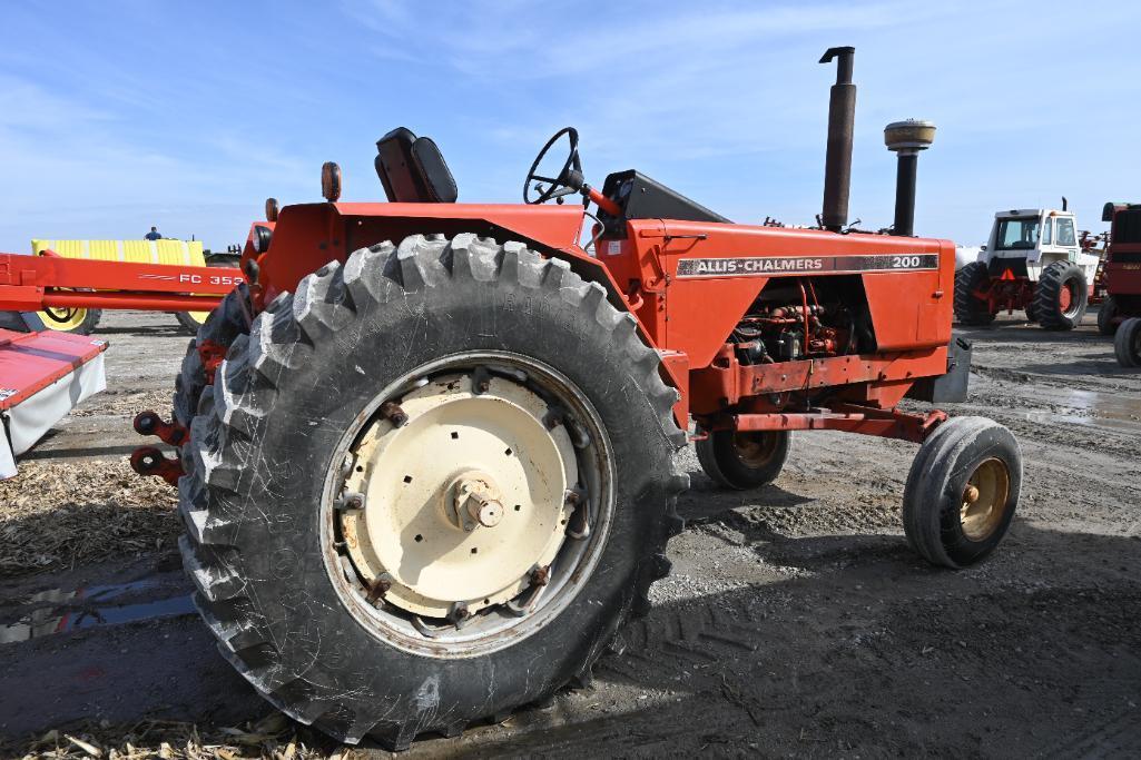 1973 Allis Chalmers 200 2wd tractor