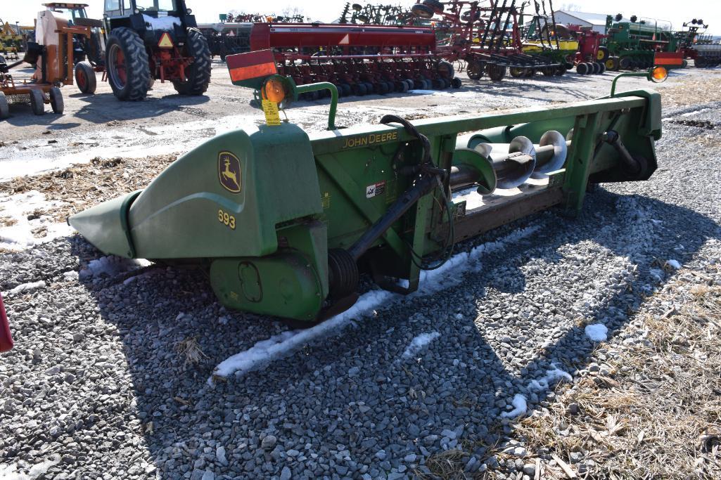 2001 John Deere 693 6 row 30" corn head