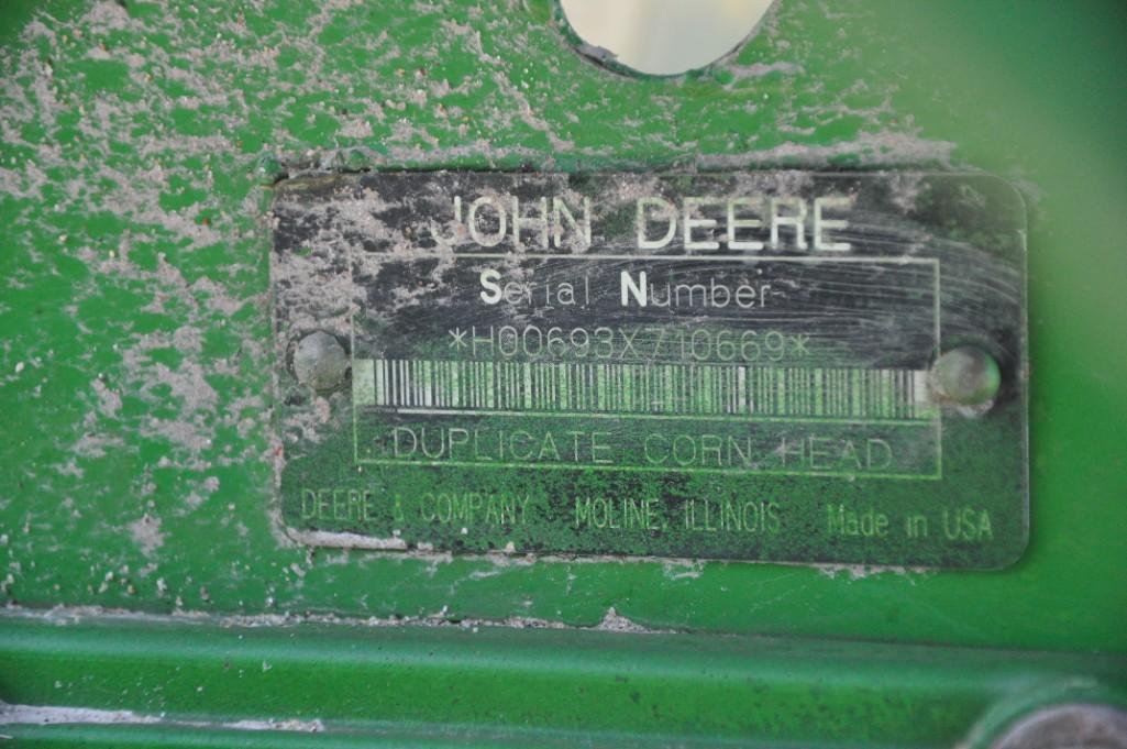 2005 John Deere 693 6 row 30" corn head