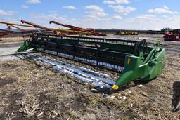2003 John Deere 925F 25' grain platform