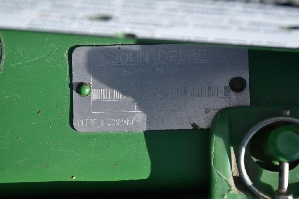2003 John Deere 925F 25' grain platform