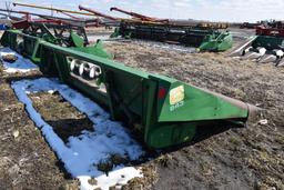 John Deere 643 6 row 30" corn head
