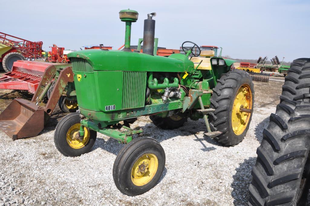John Deere 4010 2wd tractor
