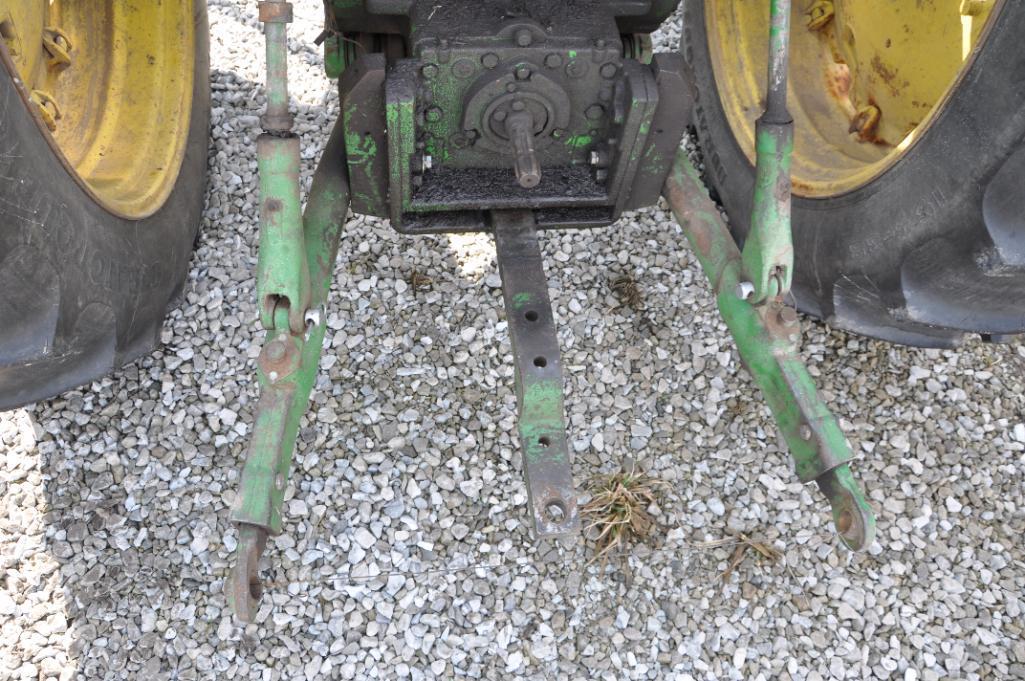 John Deere 4010 2wd tractor