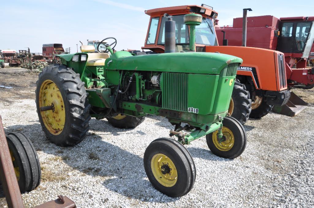 John Deere 4010 2wd tractor