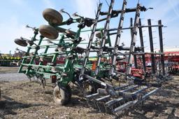 Brent HCV2000 28' field cultivator