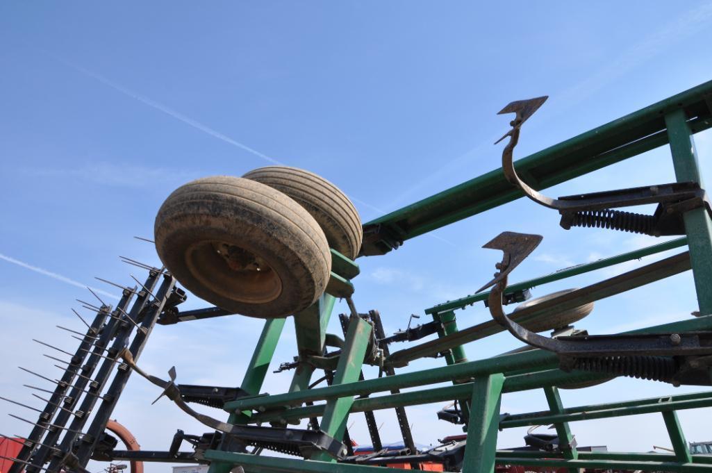 Brent HCV2000 28' field cultivator