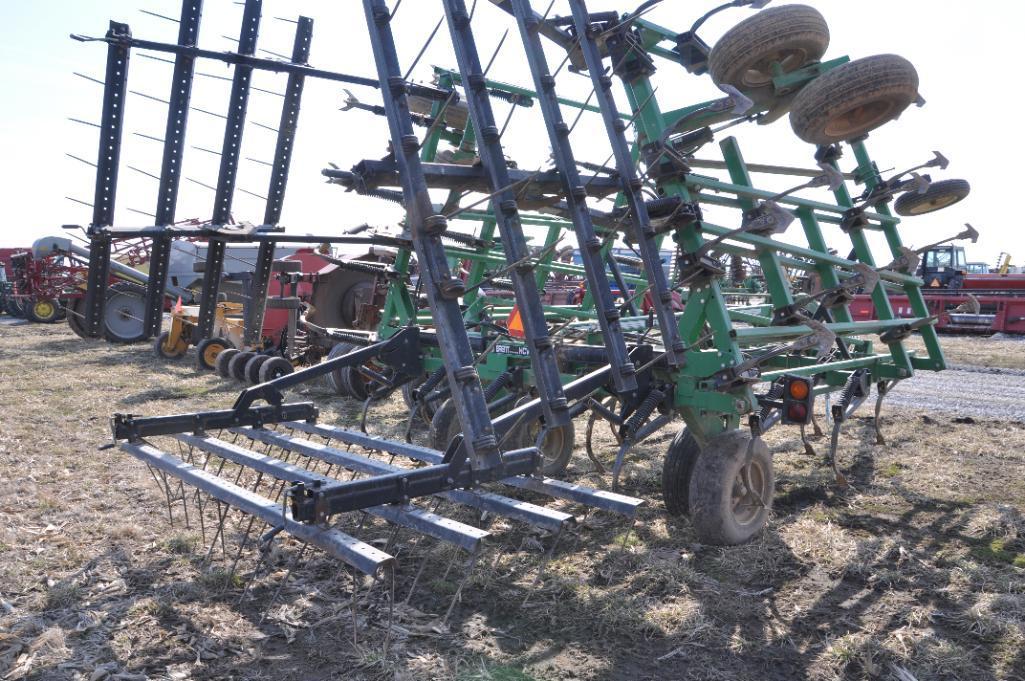 Brent HCV2000 28' field cultivator
