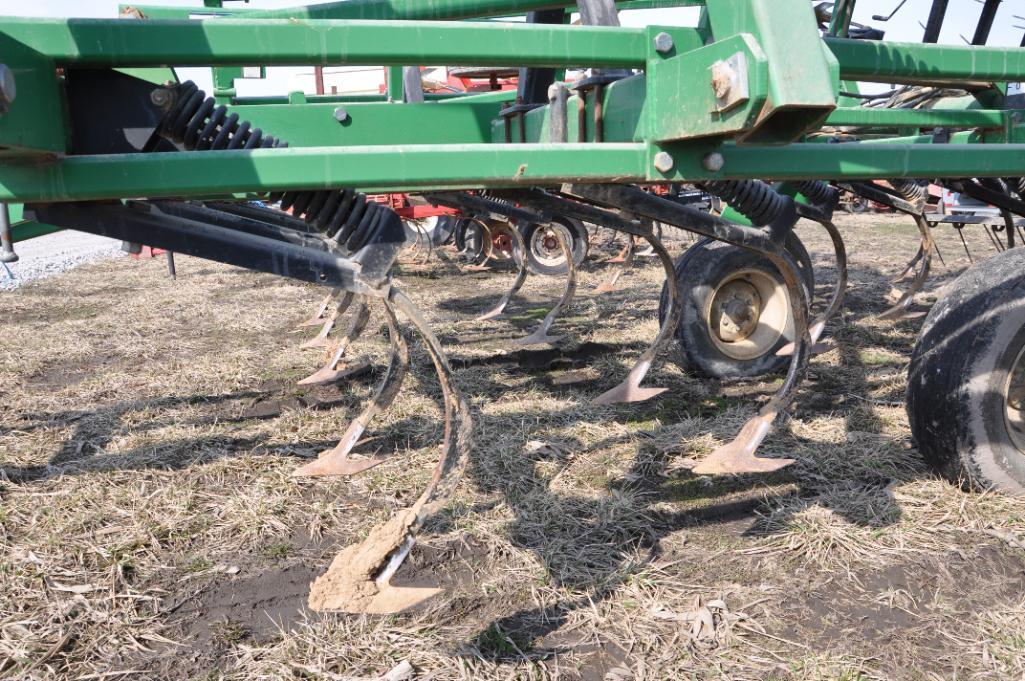 Brent HCV2000 28' field cultivator