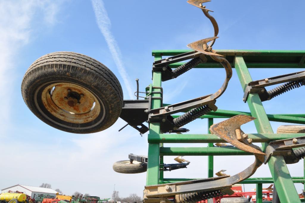 Brent HCV2000 28' field cultivator