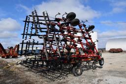 Case-IH Tigermate 38.5' field cultivator