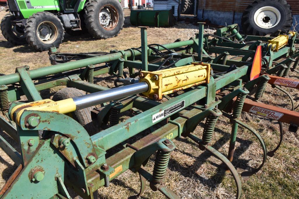 John Deere field cultivator