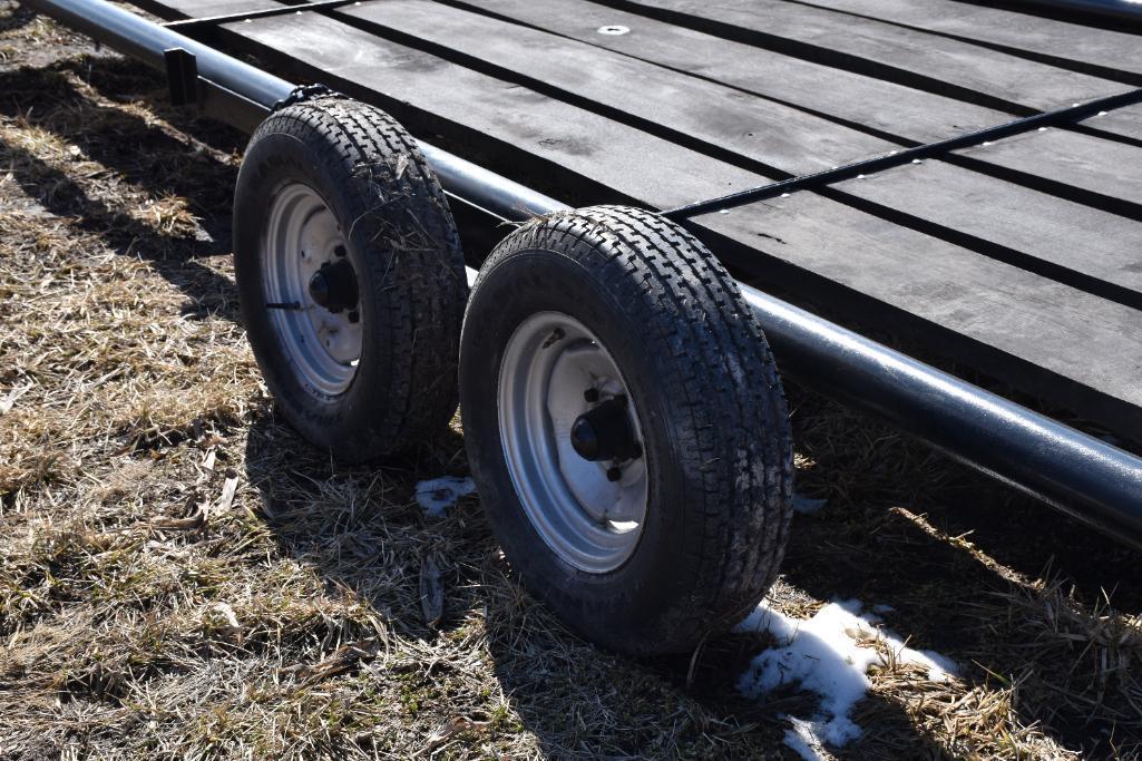 Donahue model M 21' implement trailer