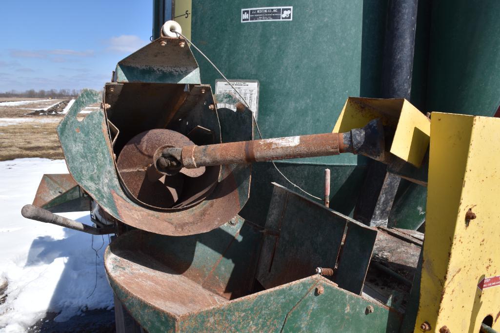 Arts-Way 475 grinder mixer