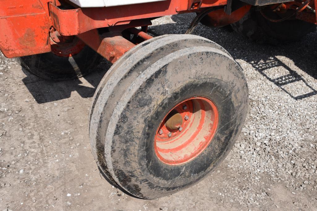 Case 2590 2wd tractor