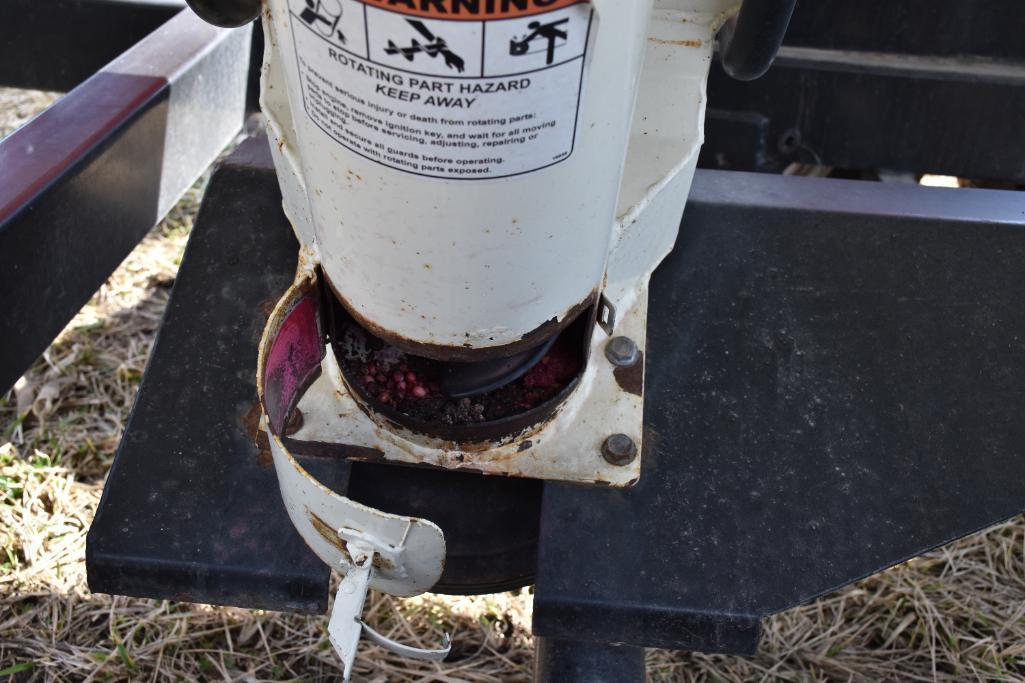 Friesen 2 box seed tender