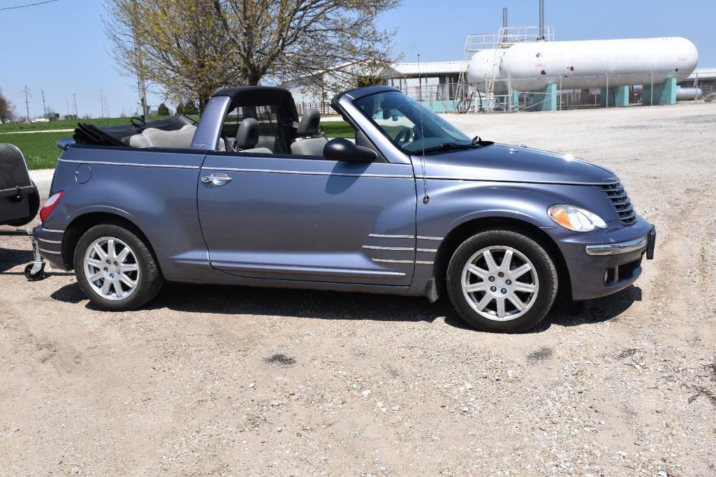 2007 Chrysler PT Cruiser convertible