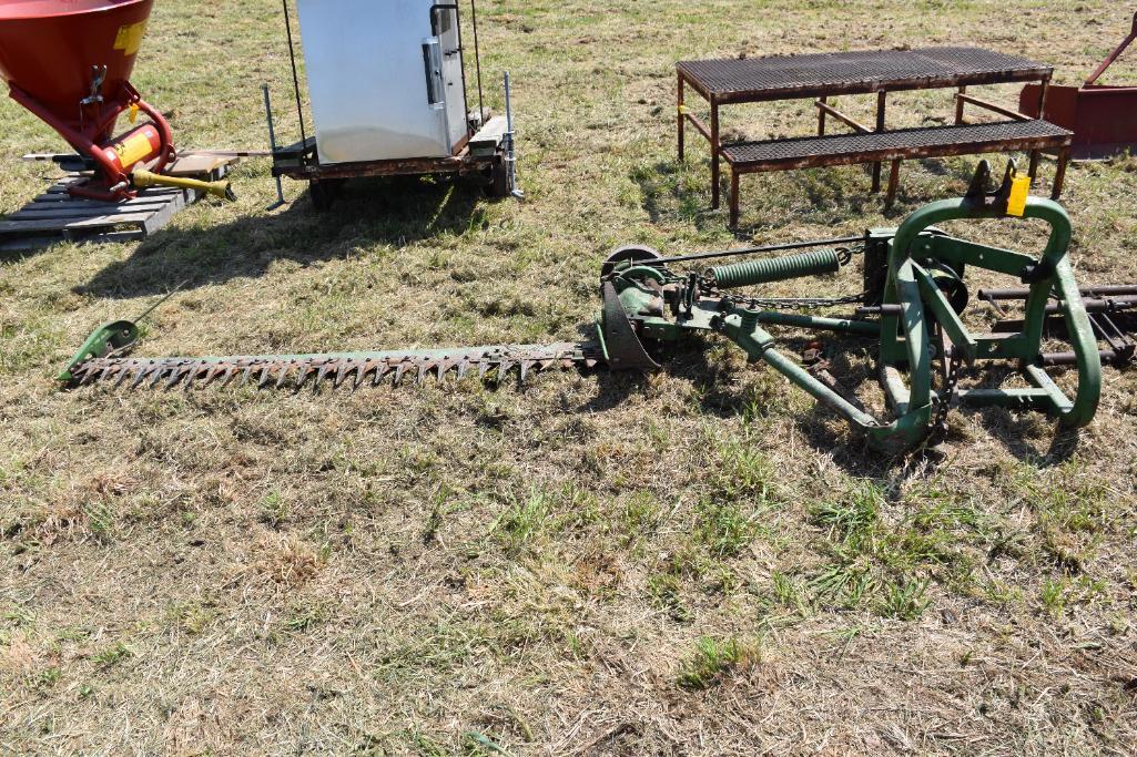 John Deere 7 ft. 3-point sickle bar mower