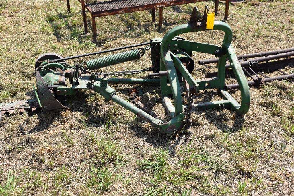 John Deere 7 ft. 3-point sickle bar mower