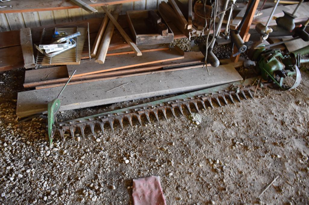 John Deere 7 ft. 3-point sickle bar mower