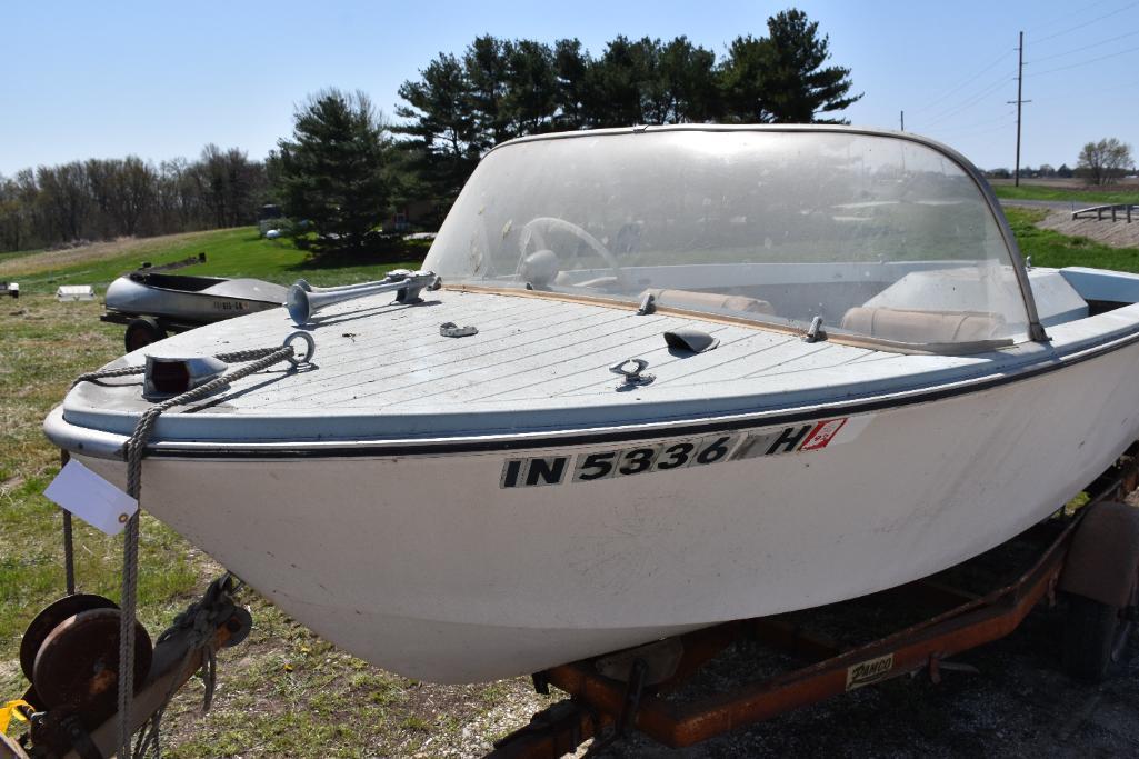 1968 Buehler Turbocraft runabout 16 ft. boat